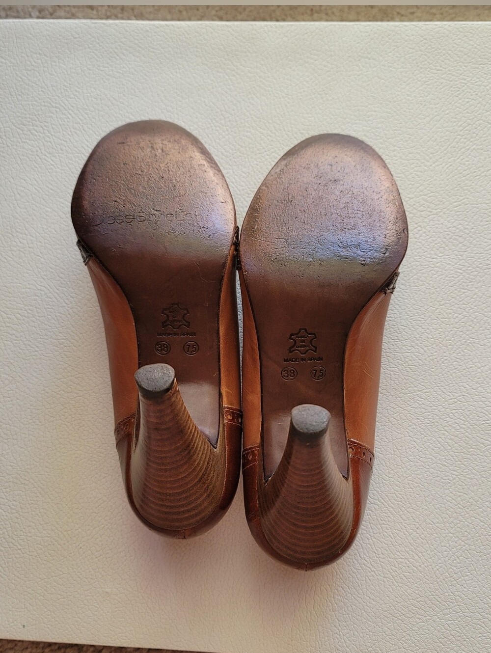 Diesel Style Labs Pristine Vintage Spectator Pumps Sz 7.5 - Picture 9 of 11